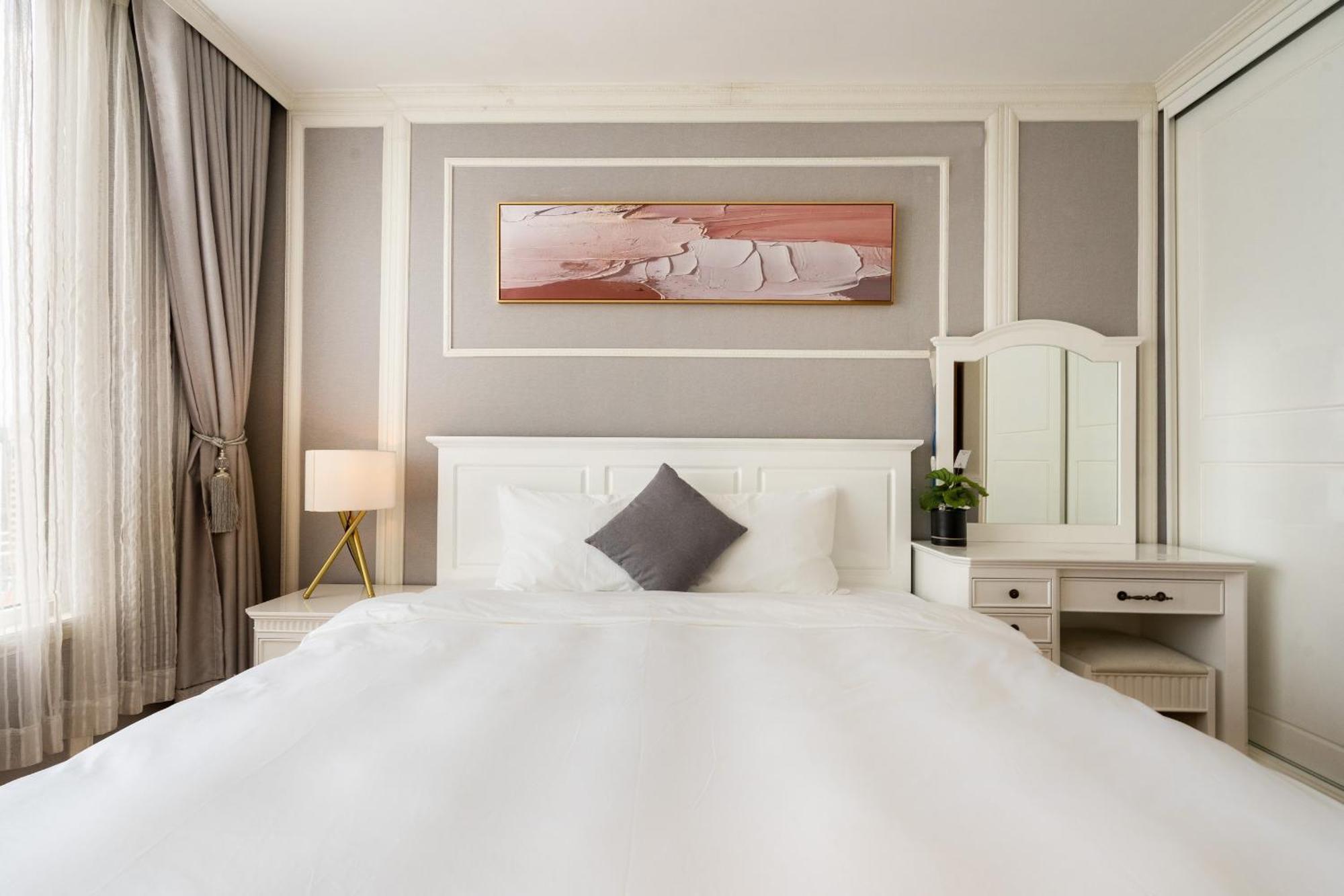 Leman Luxury Apartment By M Suites Ho Chi Minh City Exterior photo