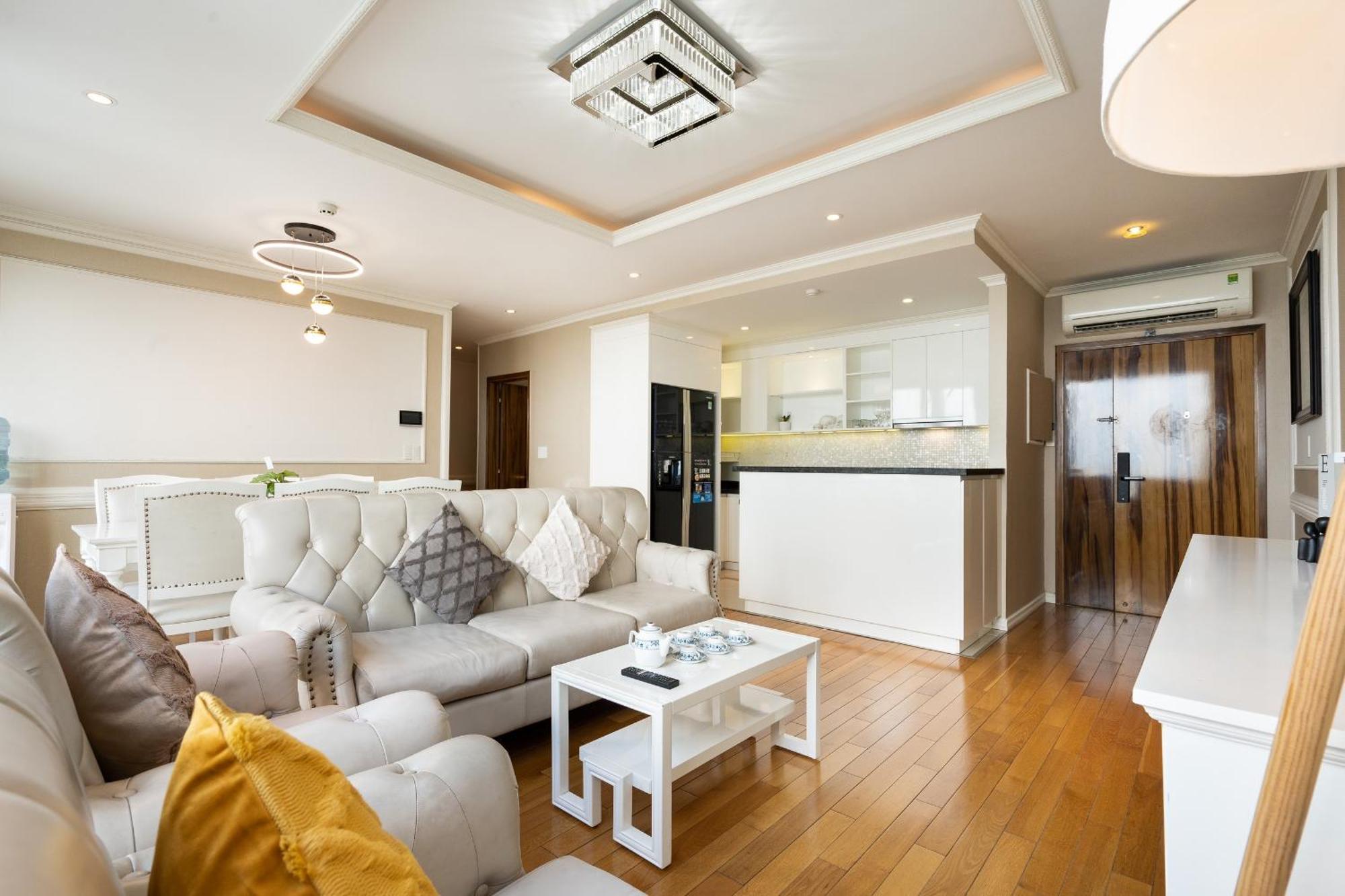 Leman Luxury Apartment By M Suites Ho Chi Minh City Exterior photo